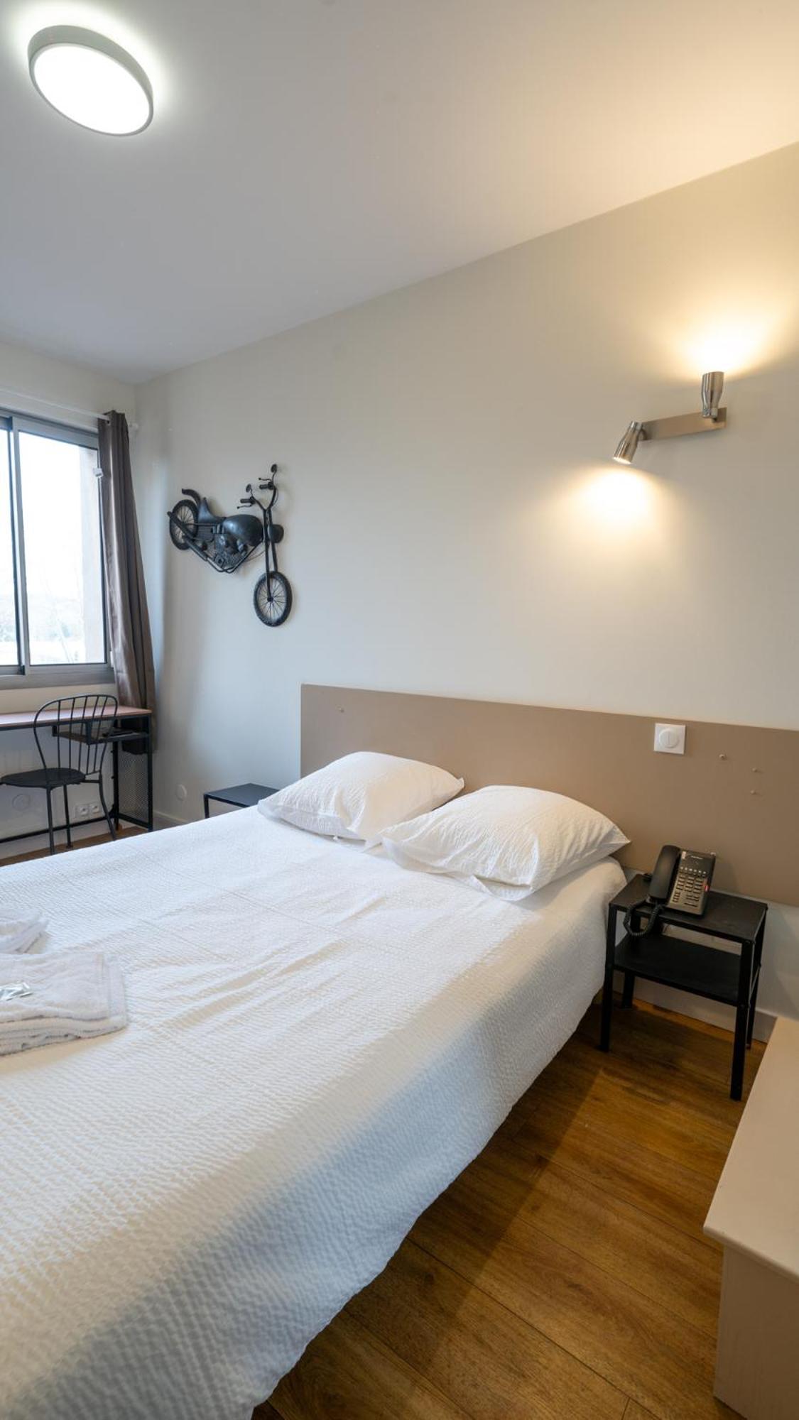 Hotel Des Docks Digoin Ngoại thất bức ảnh