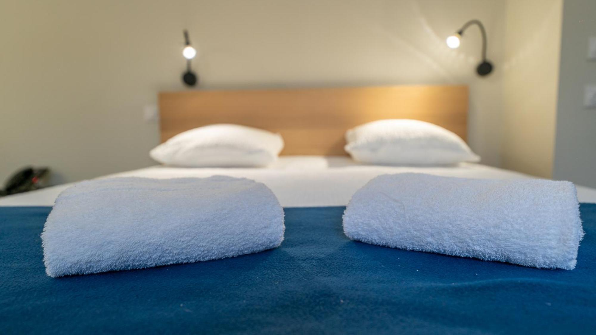 Hotel Des Docks Digoin Ngoại thất bức ảnh