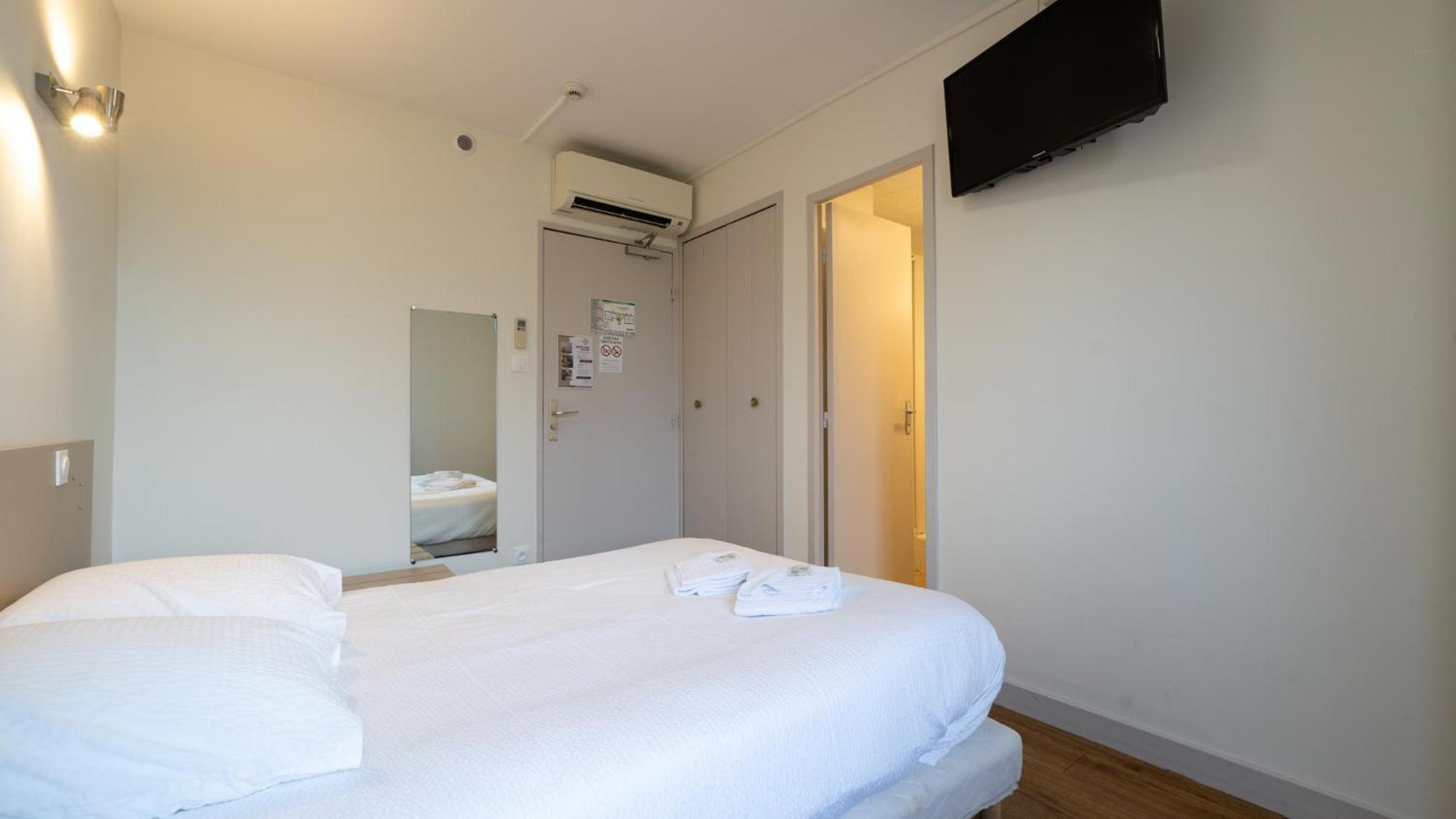 Hotel Des Docks Digoin Ngoại thất bức ảnh