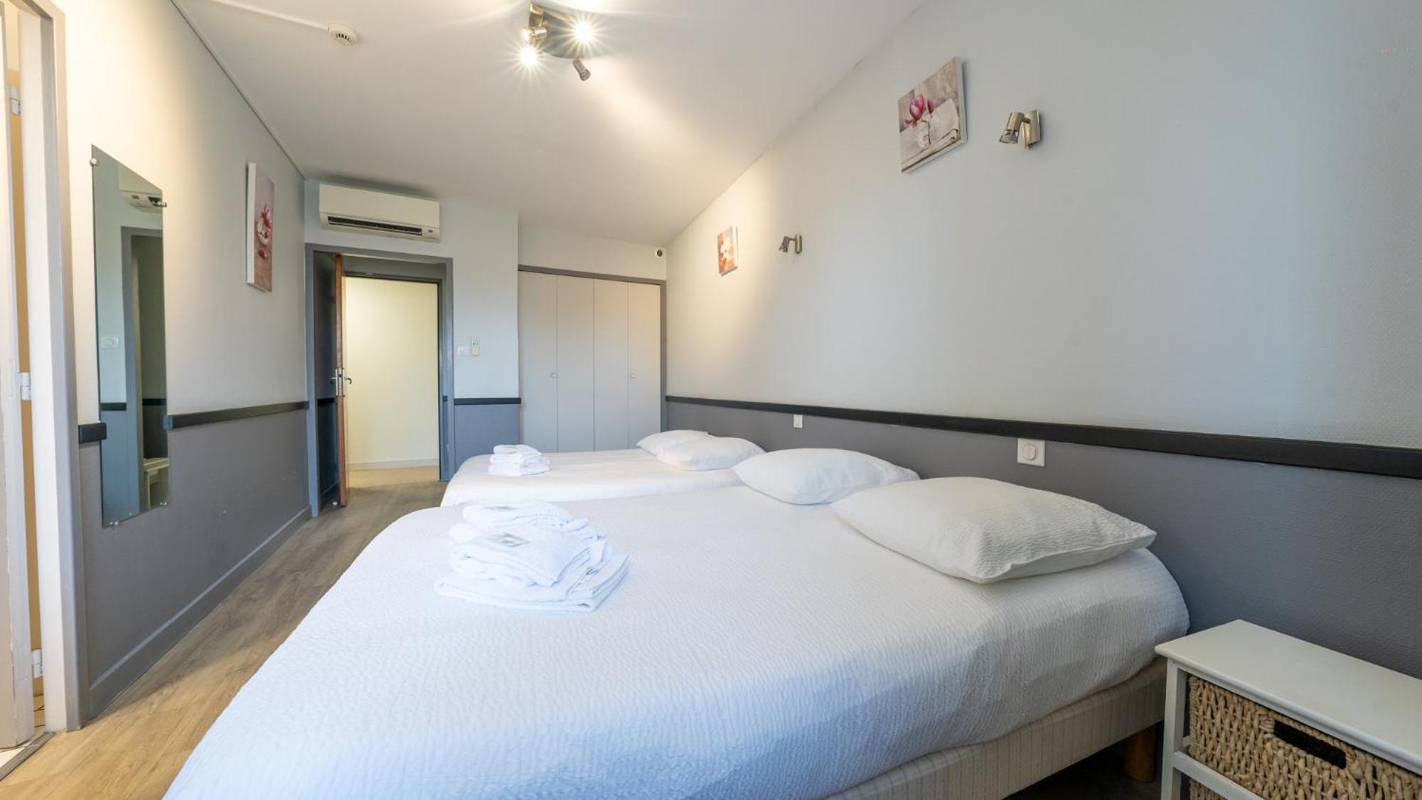 Hotel Des Docks Digoin Ngoại thất bức ảnh