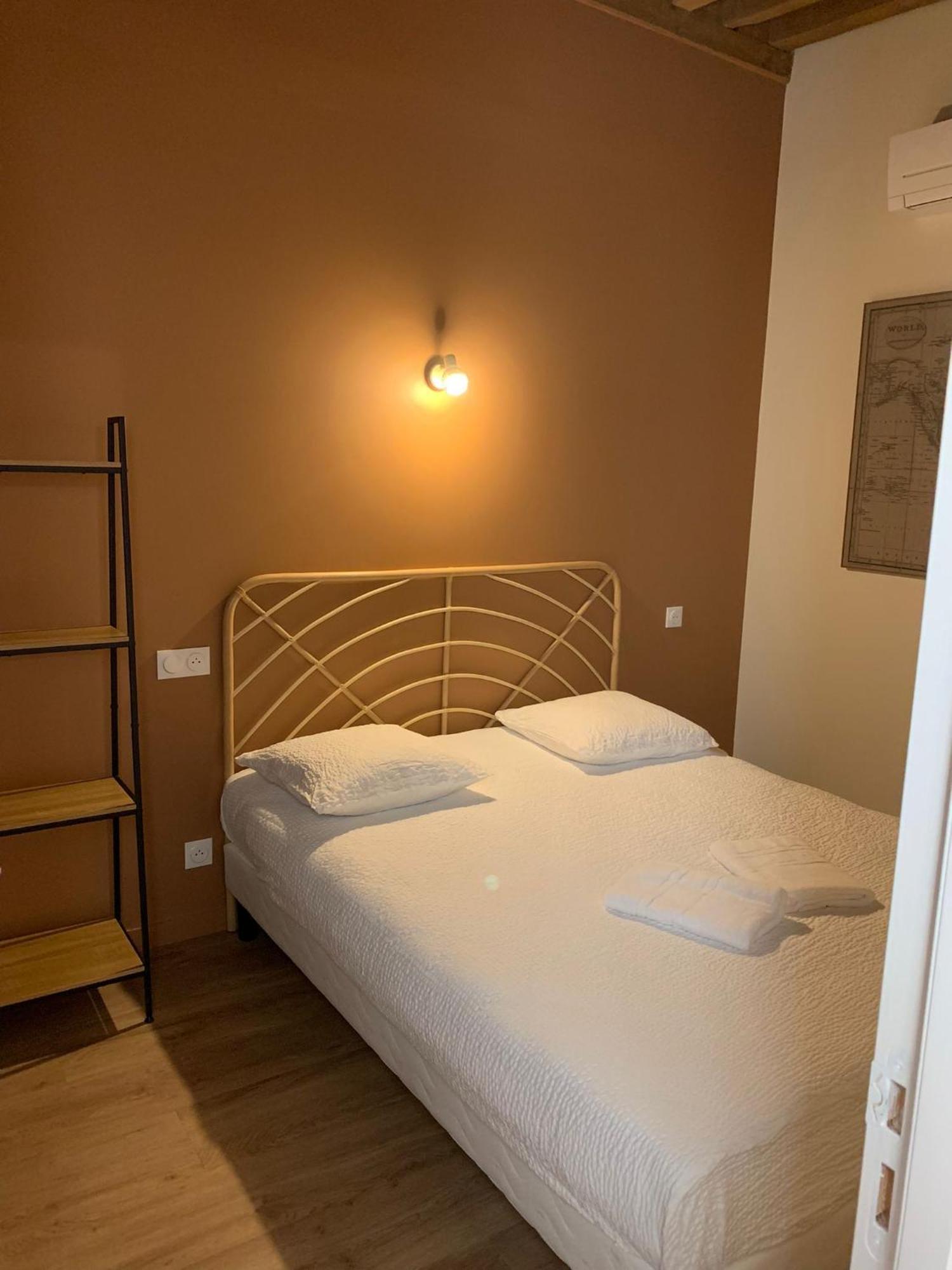 Hotel Des Docks Digoin Ngoại thất bức ảnh